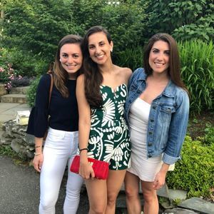 Meet your Posher, Liz